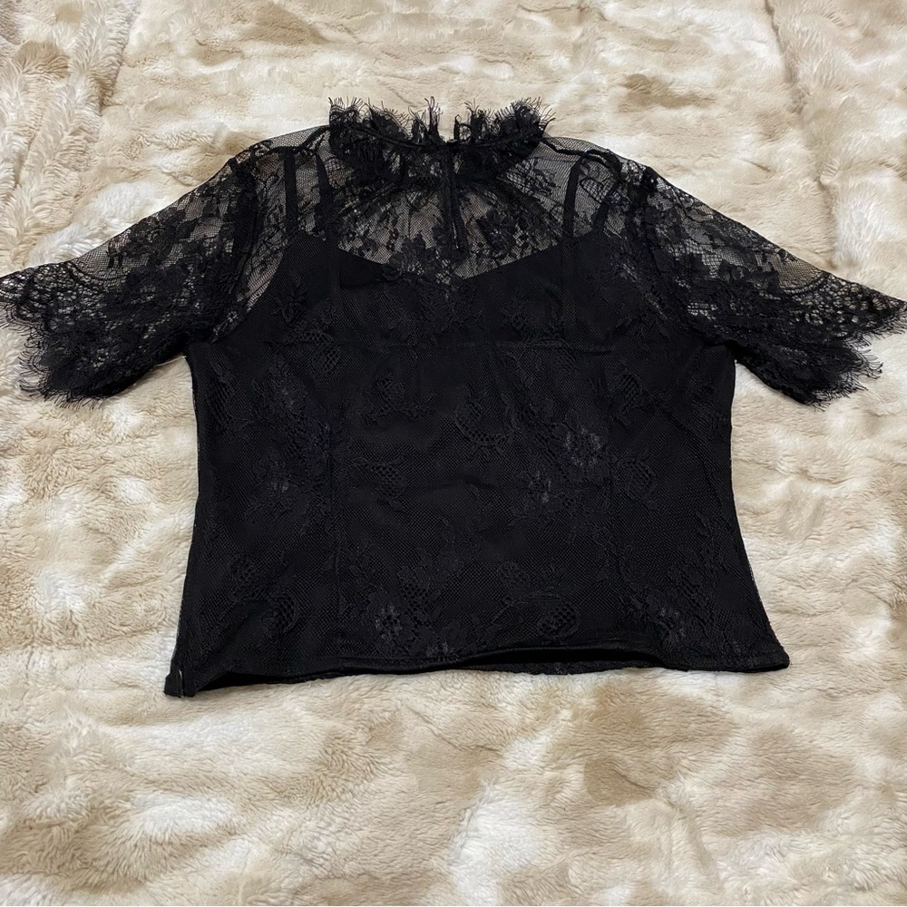 BROADWAY 38 BLACK LACE BLOUSE SIZE M NWT